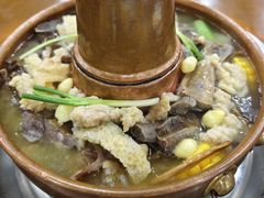 -岳记兴隆·青城腊排铜火锅(融创店)