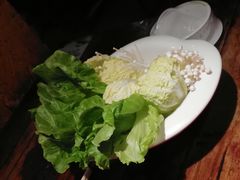 -霄汉牛三鲜湖北砂锅菜(万松园2店)