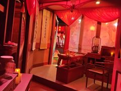 -暴风岛沉浸式体验馆(百联世纪店)