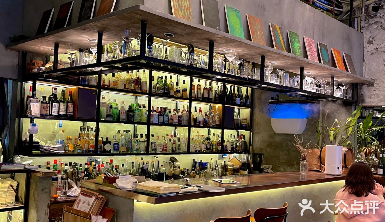 TRUMAN｜小曼谷紫薇路顶流餐酒吧