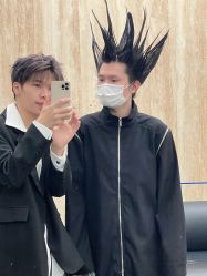 -藤野造型烫发染发