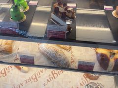 -西安皇冠假日酒店·朱雀咖啡厅