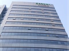 -新城控股新总部大楼