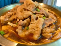 -河畔春天时尚餐厅