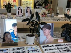 -康利眼镜·蔡司战略合作店(龙泉书房店)