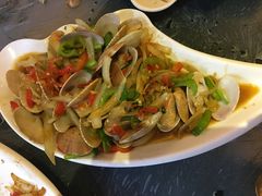 -覃记海鲜美食餐厅