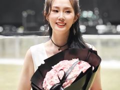 -iF摄影•全家福•证件照•形象照(南山店)