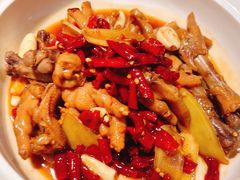 -费大厨辣椒炒肉(万家丽一店)