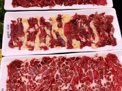 -潮汕三宝鲜牛肉火锅