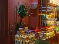 -奈雪的茶(东原悦荟店)