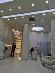 -十六番发型师事务所