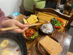 小米锅巴-吃皮火锅馆(苏宁店)
