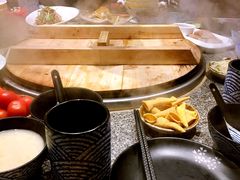 -船梆煮•蒸汽海鲜·炉火烤肉(五四广场店)