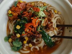 香卤肉丁面-剔八谷山西面馆(文兴路店)