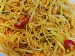 -香巴拉云南餐厅(华莱坞店)