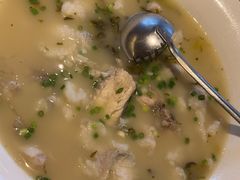 -严记小天府酸菜鱼(西四路店)