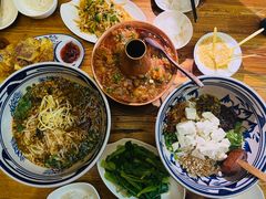 -蜗牛小馆醉乡民谣云南菜(惠新西里店)