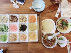 -怪噜范·老贵阳街头名小吃(鸿通城店)