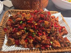 -吴越荣记苏州菜·松鼠桂鱼100%活鱼现做(斜塘老街店)