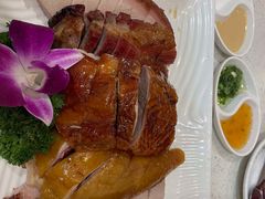 烧鹅拼烧排骨-香港新发烧腊茶餐厅(书城店)