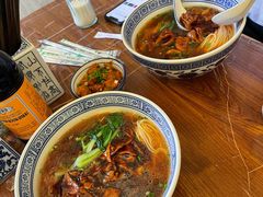 蛤蜊猪肝面-沪西老弄堂面馆(定西路店)