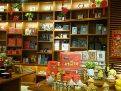 -博览书店(越秀悦汇天地店)