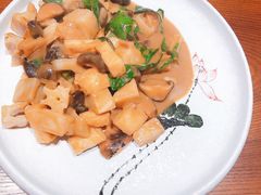 -十二舍·湯物素煮(江泰潤政店)