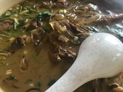 -凤百年大骨鸡饭庄