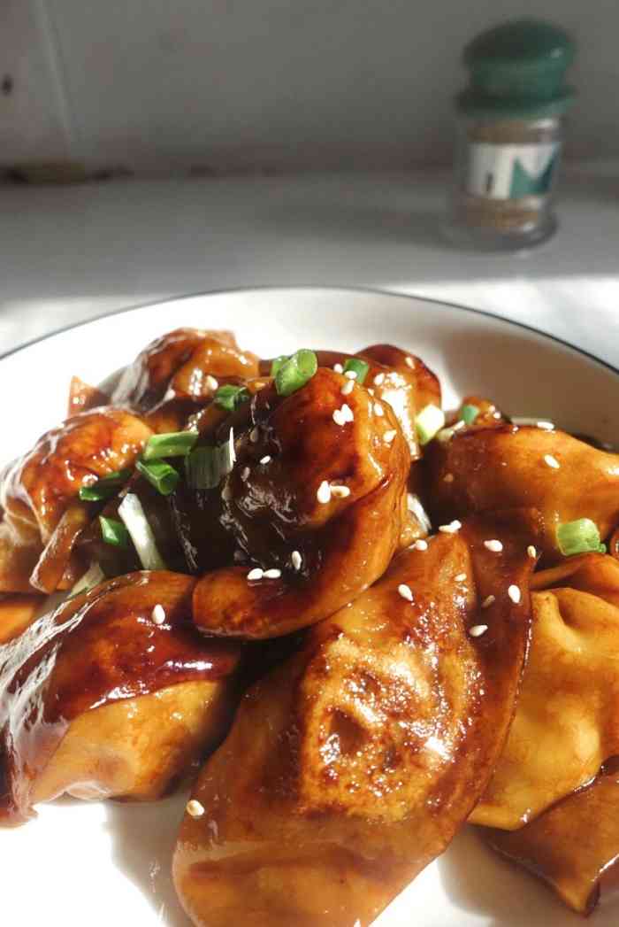 沈掌柜的馄饨-"最爱他家的炒馄饨,这次个头感觉比以前大了.