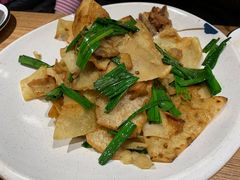 腊味炒豆丝-董厨煨汤馆(车站路店)