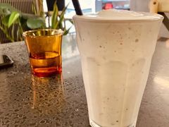 蓝莓坚果奶昔-研途咖啡馆(健康路店)