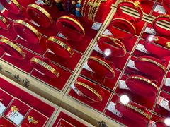 -恒一珠宝·回收黄金钻石奢侈品(灵岩南路店)