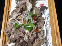 -东口码头·烧鸽子·鱼头泡饼·地方菜(金鹰悦城店)