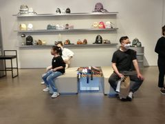 -MCM(比斯特上海购物村店)