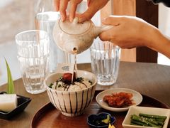 -嘁嘁茶泡饭
