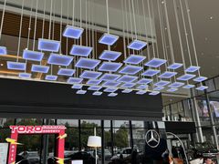 -贵州贵星奔驰4S店(观山湖店)