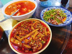 -聚八方土菜馆(余松路店)