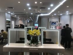 -Kraemer Paris  苏豪路易士·嘉玛发廊