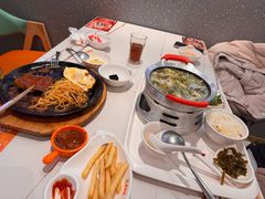 -豪享来牛排(人民店)