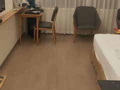 -上海虹桥君丽假日酒店(娄山关路地铁站店)