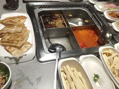 番茄锅底-海底捞火锅(漕宝路店)