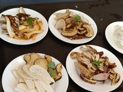 -天宜隆蘑菇宴火锅(石景山旗舰店)