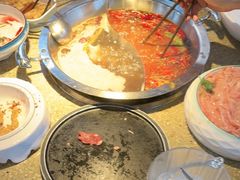 -茅草房·河畔园林火锅