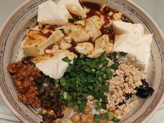 豆花米线-多味居(剪子巷店)