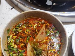 -肖肖酸萝卜鱼火锅(总店)