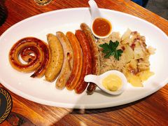 -1886德国汽车餐厅(外滩十六铺码头店)