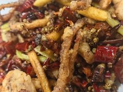 -金三可市井水煮鱼(金碧园店)