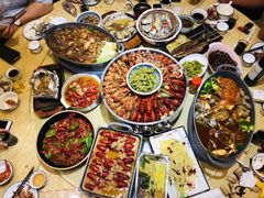-鲁小三·大骨自助(金山总店)