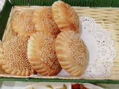 -一家人(凯旋路店)