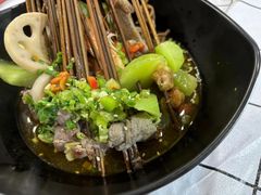 -怂嘴冷锅串串&乐山烧烤(中赢康康谷店)